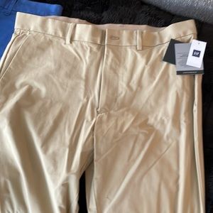 Gap performance stretch khakis with tag.